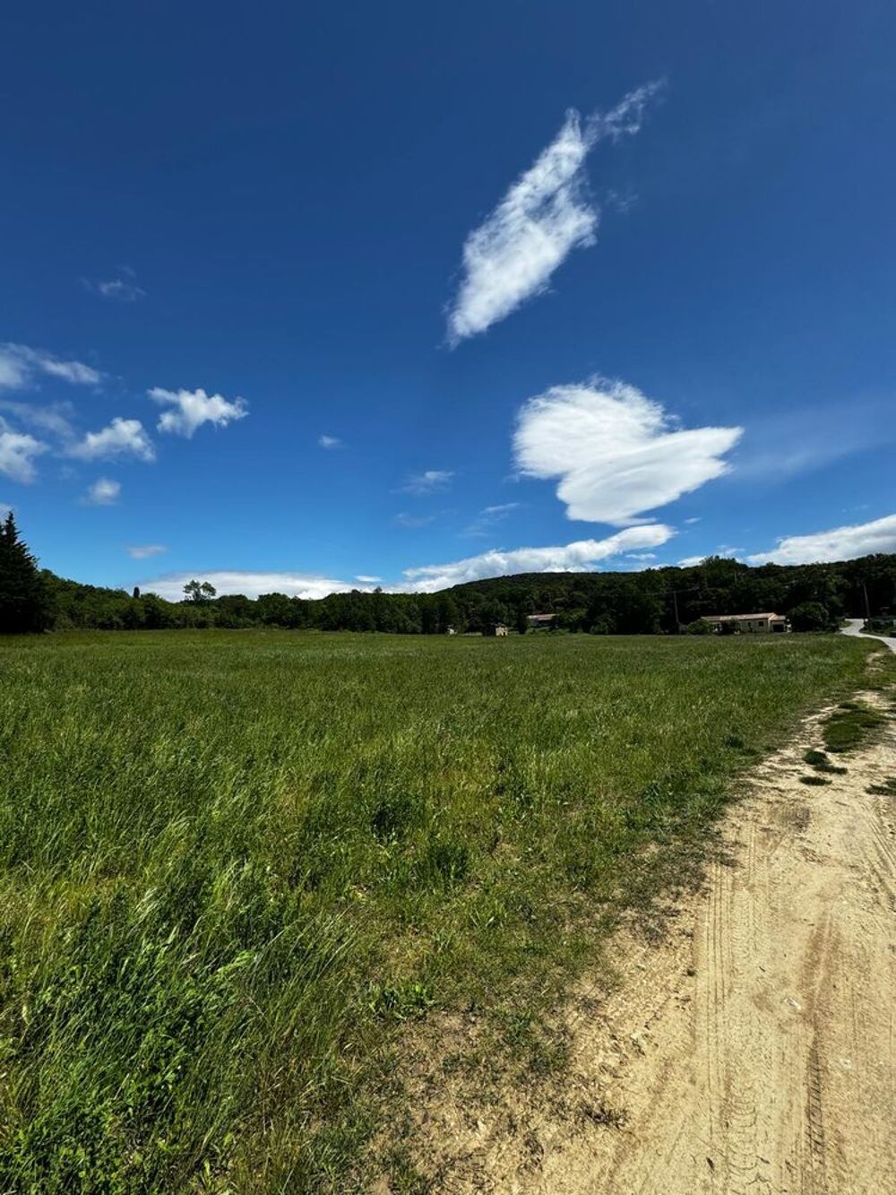 Vente Terrain Terrain constructible 910 m2 - Permis purge - Saint-Montan Saint-montan