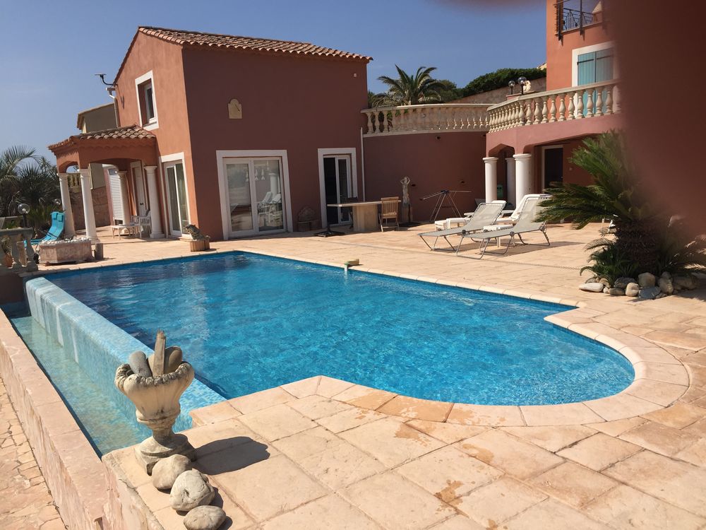   Mazet FRONT DE MER - PISCINE - PLAGE de sable - max 3 pers Provence-Alpes-Côte d'Azur, St Aygulf (83370)