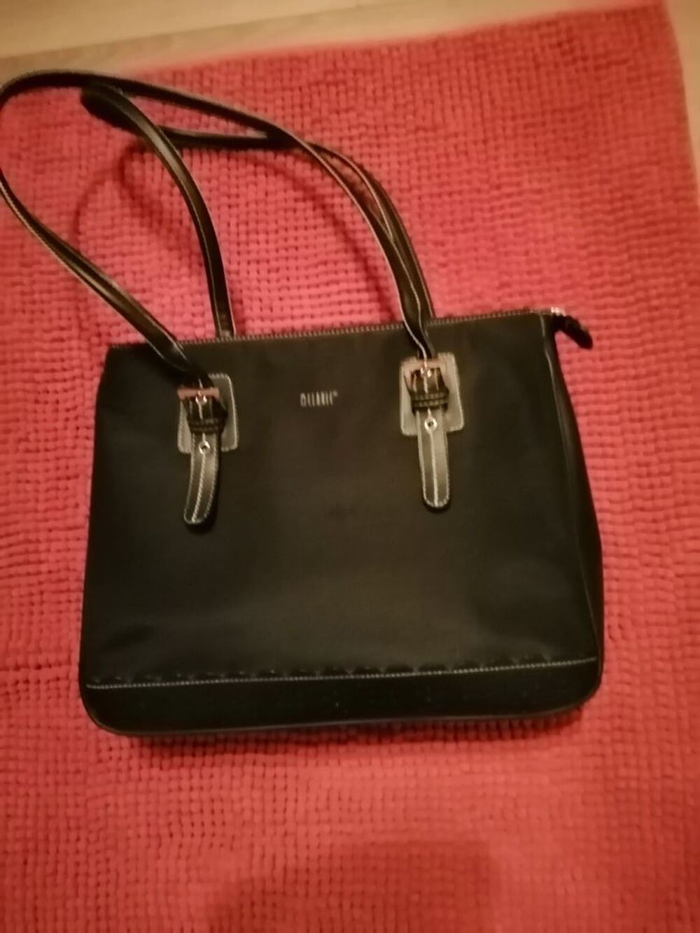  SAC A MAIN
Maroquinerie