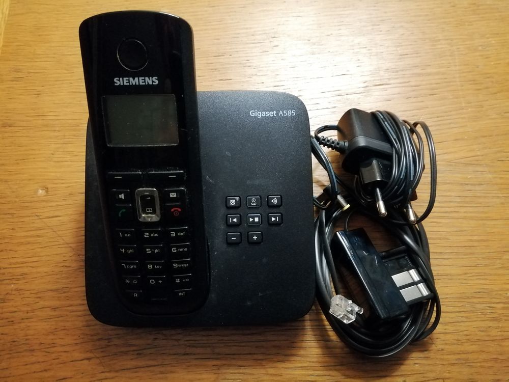 t&eacute;l&eacute;phonie t73 siemens gigaset A585 comprenant base r&eacute;pondeu Téléphones et tablettes