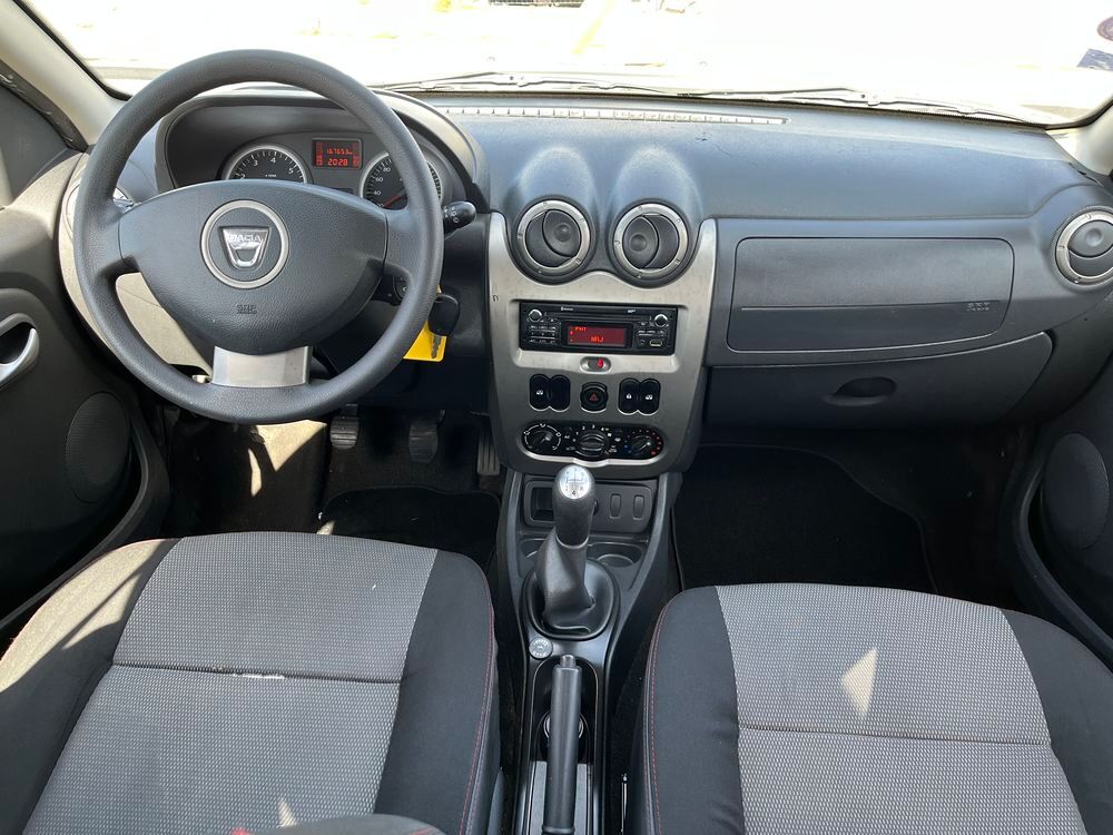 Duster 1.6 essence 105cv 2013 occasion 42700 Firminy