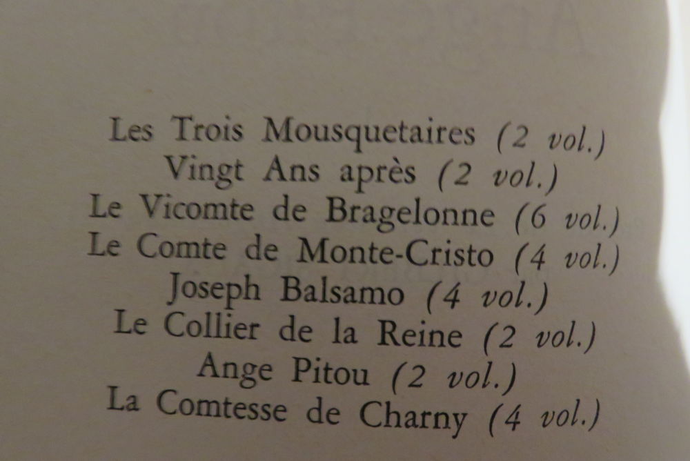 ALEXANDRE DUMAS en 38 VOLUMES Livres et BD