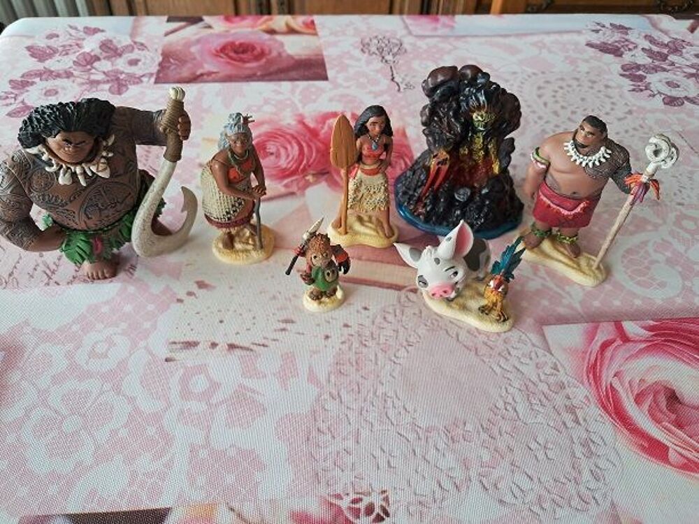 Lot Figurines VAIANA Deluxe Disney dessin anim&eacute; manga japon 