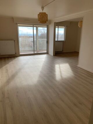  Appartement � vendre 4 pi�ces 83 m�