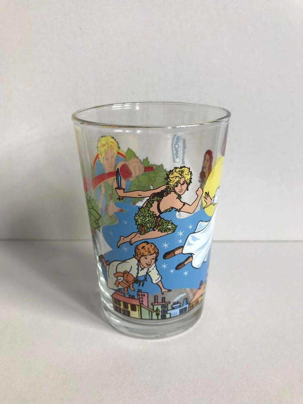 Ancien verre Peter Pan, Amora Cuisine