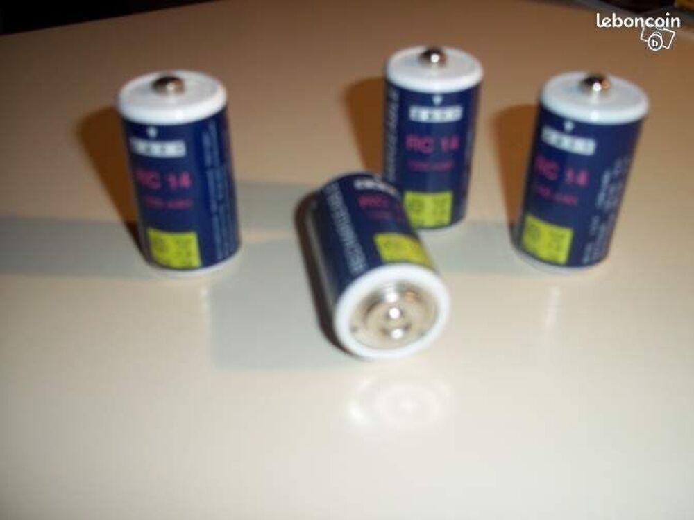 PILES RECHARGEABLES Bricolage
