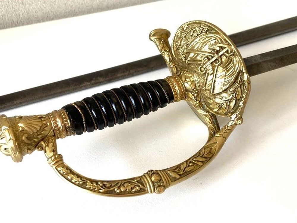 Ancienne &Eacute;p&eacute;e Collection Militaria Officier de Marine 1827 