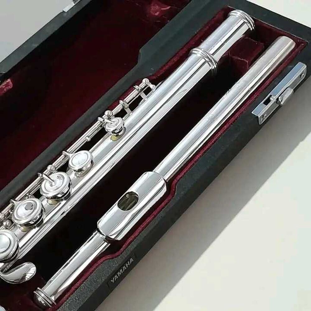 Fl&agrave;&quot;te traversi&egrave;re professionnelle Yamaha 614 Instruments de musique