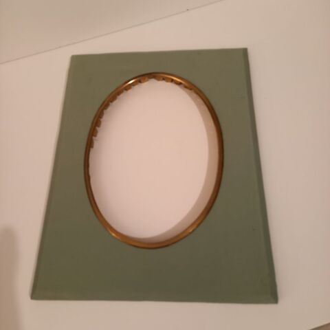 Encadrement, Plaque pour médaillon avec son cercle en laiton 5 Saumur (49)