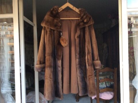 Manteau vison  taille 42 500 Nice (06)
