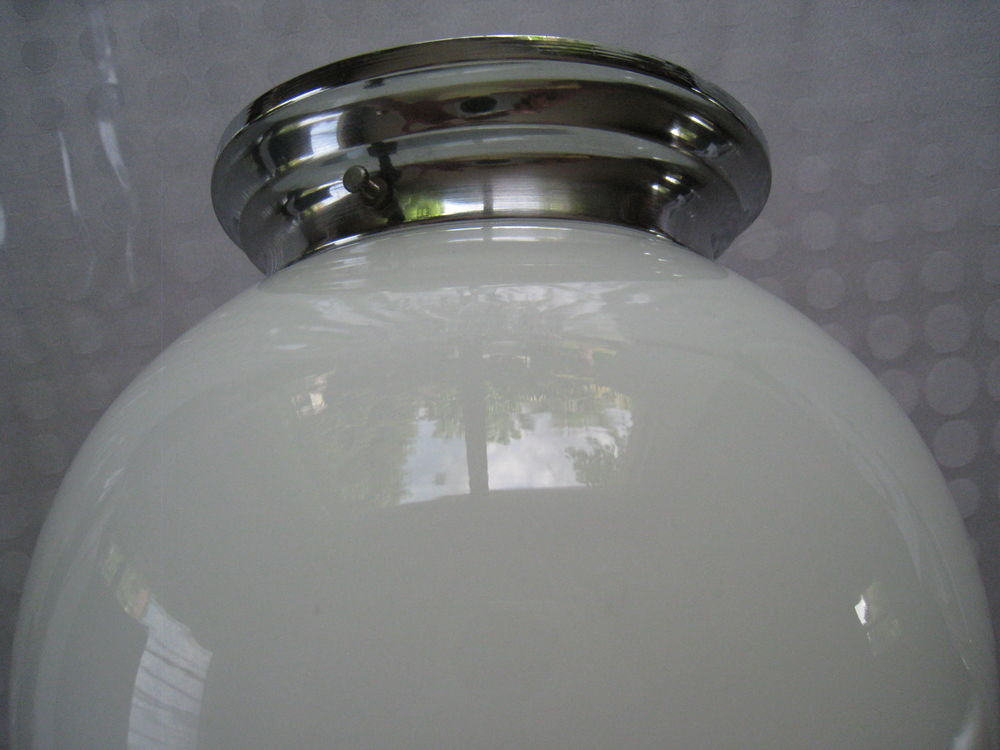 Globe opaline 1950 - 1960 Décoration