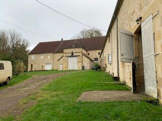  Propriété/château à vendre 15 + pièces 450 m²