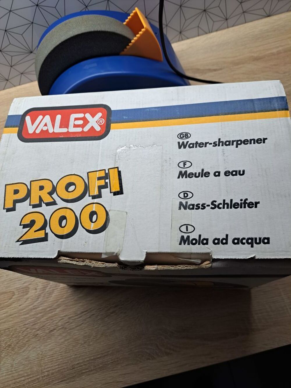 Meule &agrave; eau. Bricolage