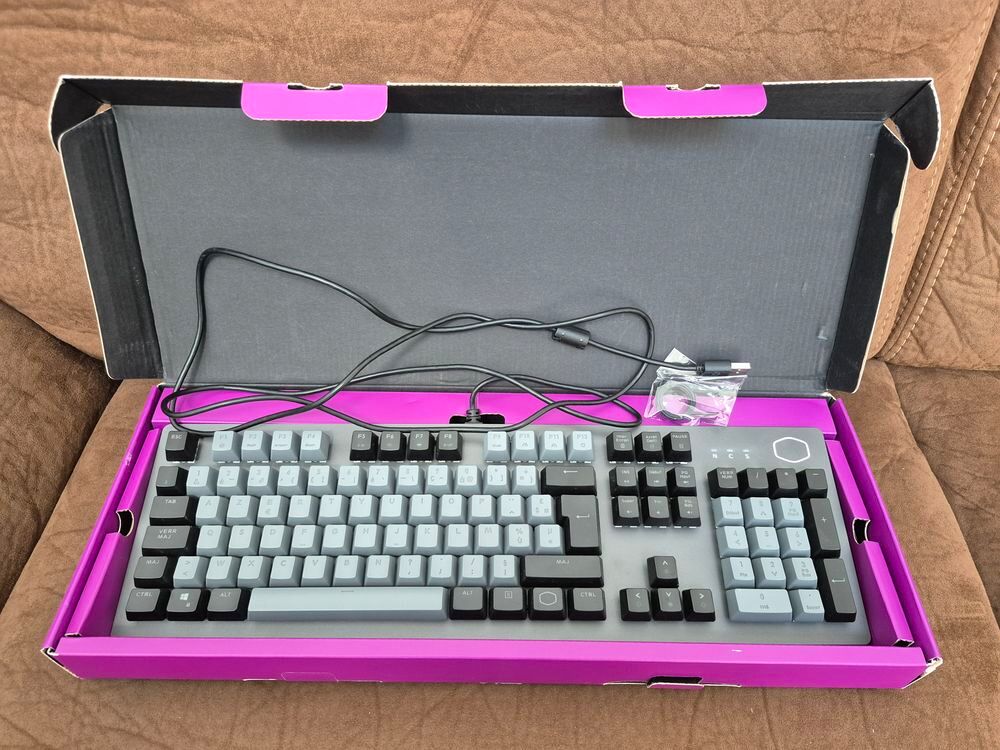 Clavier PC Cooler Master CK352 Matériel informatique