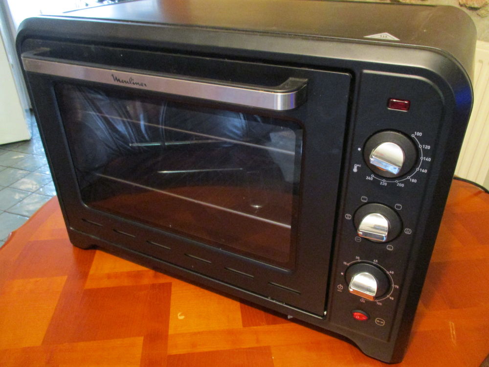 FOUR MOULINEX Electroménager