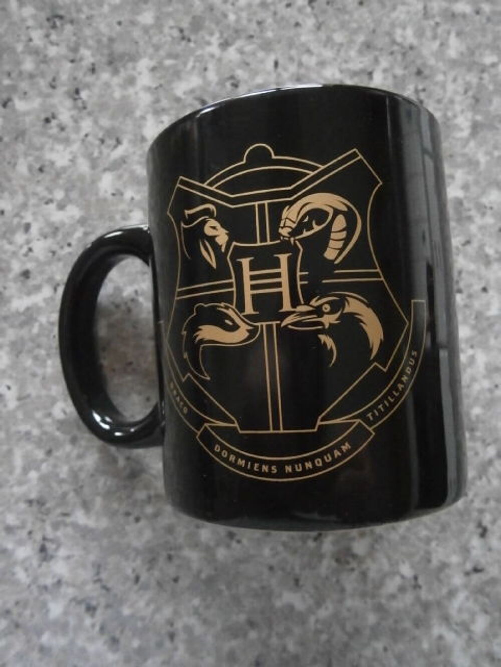 Lot de 4 mugs collector Harry Potter 