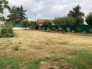  Terrain à vendre 943 m² Renaison