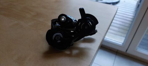 Derailleur arriere Sram Force 10v 80 Cessy (01)
