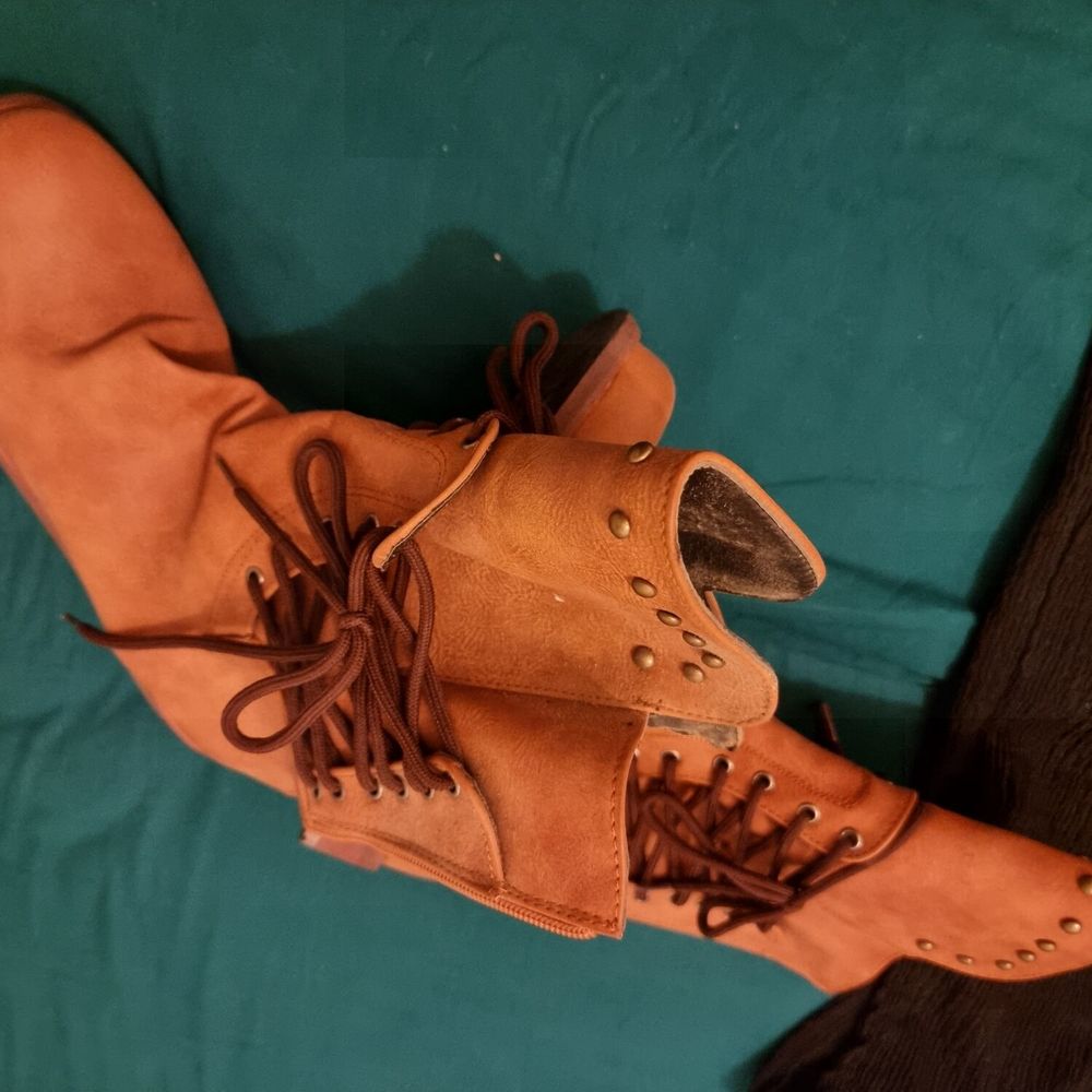 3 paires de bottines Chaussures