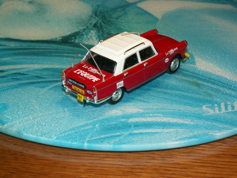 Peugeot 404 Tour de France 68 NOREV 1/43e
Jeux / jouets