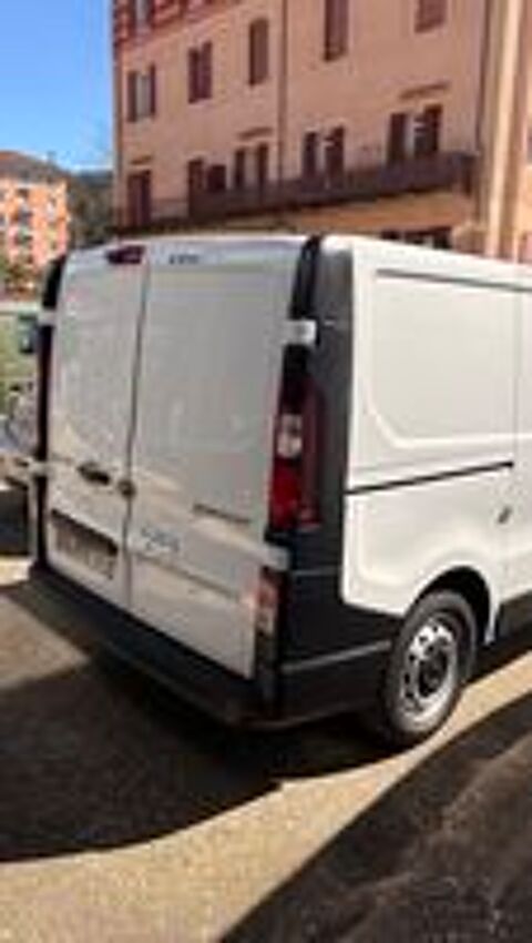 Trafic TRAFIC FGN L1H1 2800 KG BLUE DCI 130 GRAND CONFORT 2022 occasion 07600 Vals-les-Bains