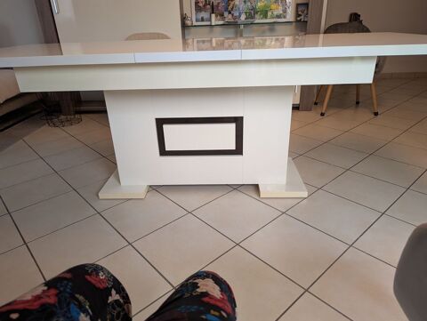 table salon 190/90 avec rallonge int�gr� 2m20. 50 Le Pont-de-Claix (38)