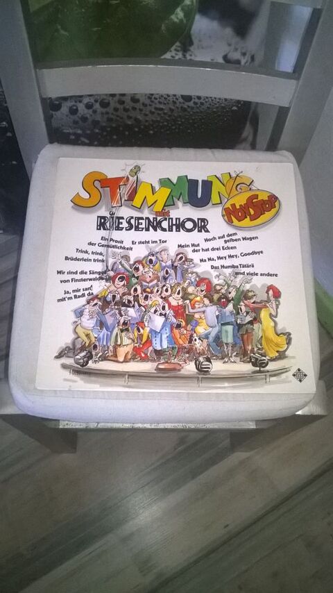 Vinyle Sunny Holiday
Stimmung Non Stop
Excellent etat
Ein 4 Talange (57)