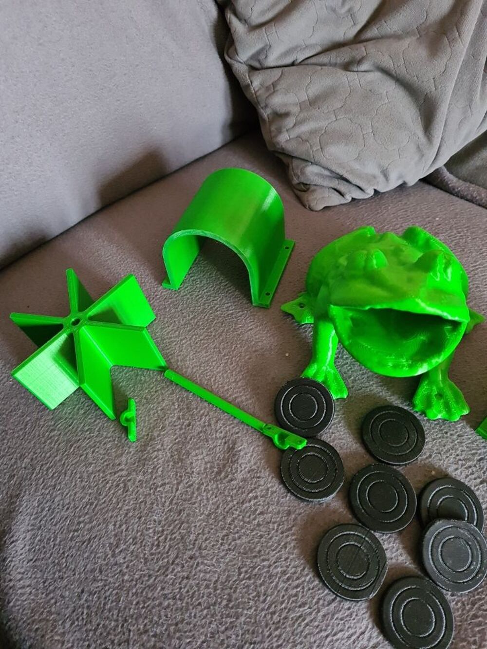 accessoires de jeu de la grenouille [ jeu du tonneau) Jeux / jouets