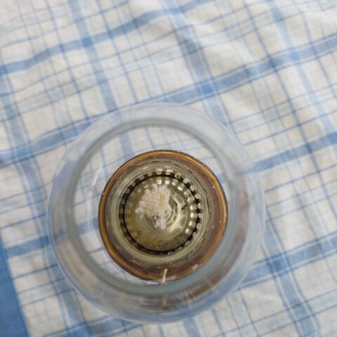 Petite lampe  ptrole 15 Saint-Pierre-ls-Elbeuf (76)