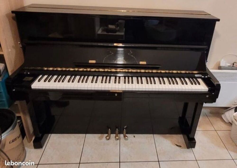 Piano droit Samick Instruments de musique