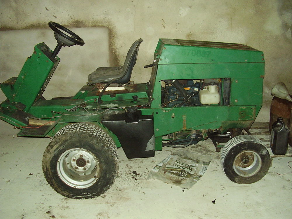 tracteur tondeuse ransomes 728D Jardin