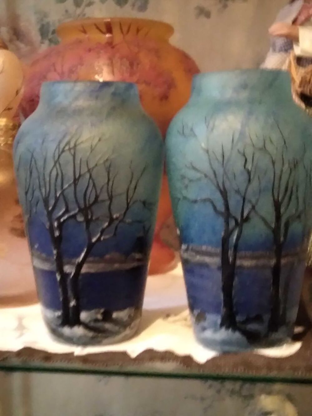 PAIRE DE VASES SIGNES DELATTE NAN&agrave; &amp;#135;Y DANS LE DECOR D'EPOQUE ART NOUVEAU 1890-1910 EN PARFAIT ETAT SANS EGRENURE NI F&Ecirc;LE... 