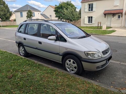 Opel Zafira 1.8i 16V Elégance 2002 occasion Guibeville 91630