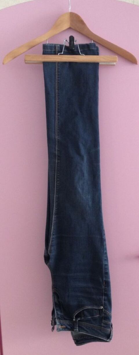 jeans neuf de chez Bral 10 Moissy-Cramayel (77)