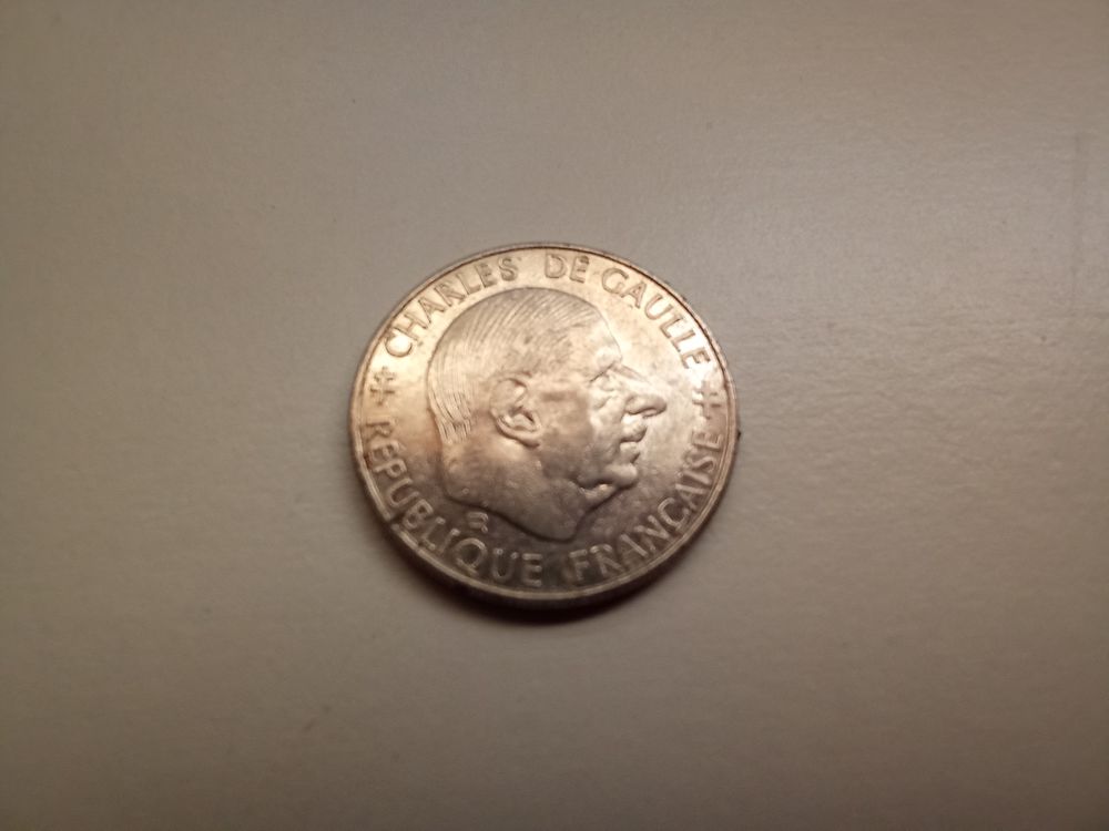 Pi&egrave;ces monnaie divers 