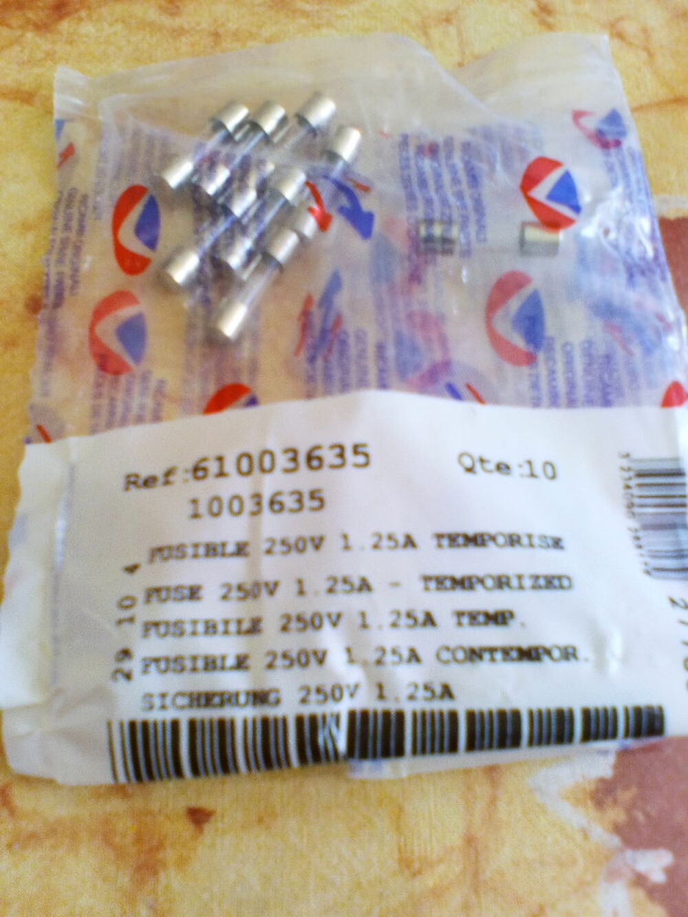 8 fusibles pour chaudi&egrave;res r&eacute;f 61003635 Bricolage