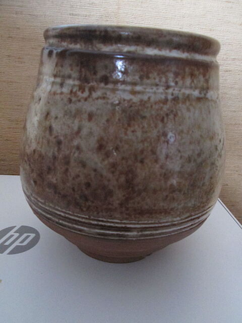 Vase en grès brun émaillé 10 Herblay (95)