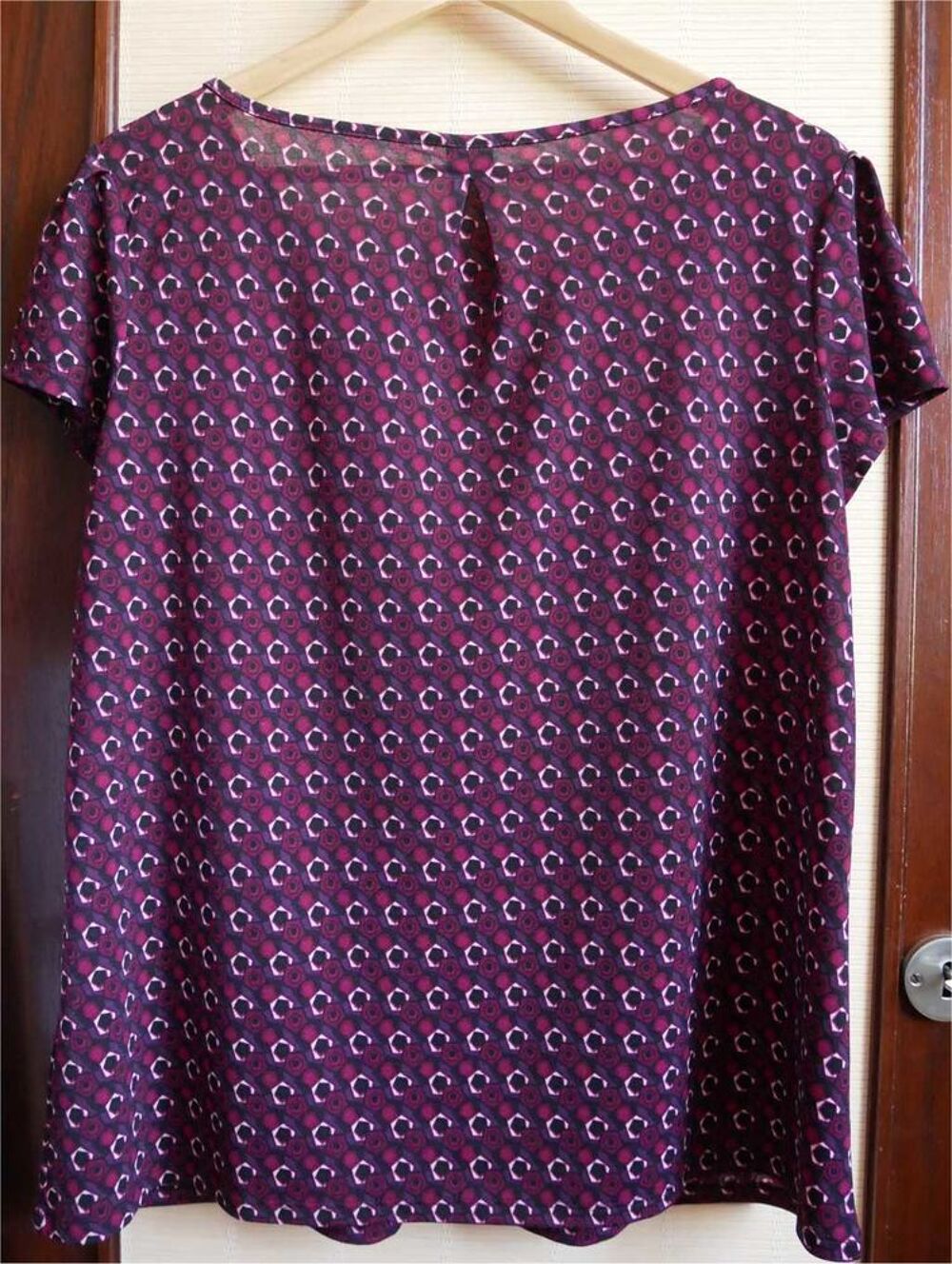 haut prune avec impressions Vêtements