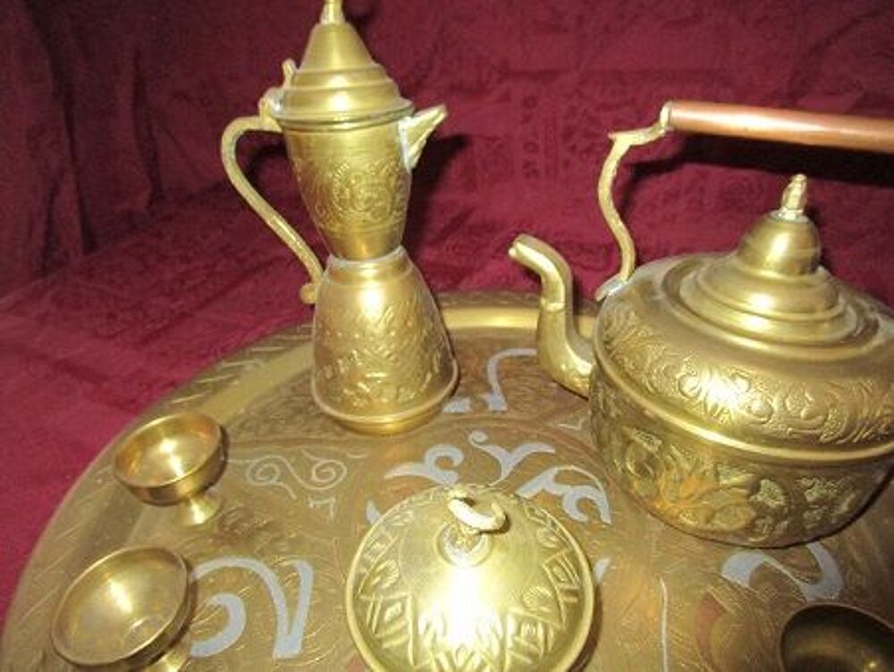Service &agrave; th&eacute; Tunisien Cuisine