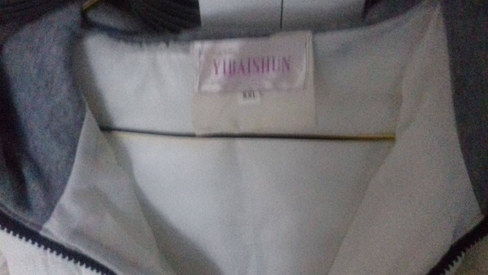 DOUDOUNE Vêtements