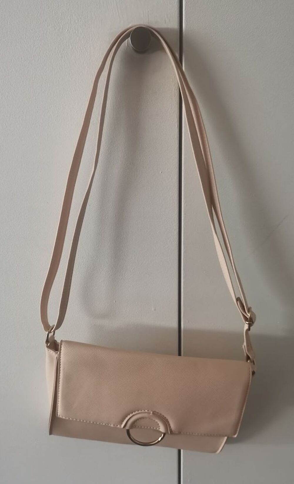 Petit sac &agrave; main id&eacute;al pour grandes occasions Maroquinerie