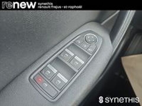 Captur E-Tech Plug-in 160 - 21 Intens 2021 occasion 83600 Fr&eacute;jus