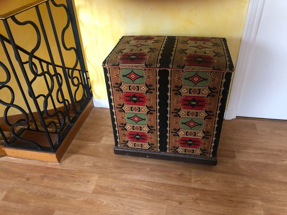 COFFRE TAPISSERIE Meubles