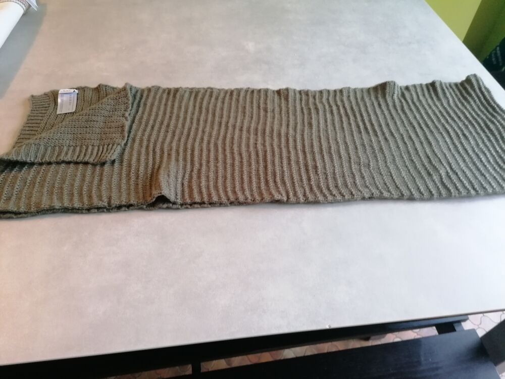 Ensemble &eacute;charpe et gants Vêtements