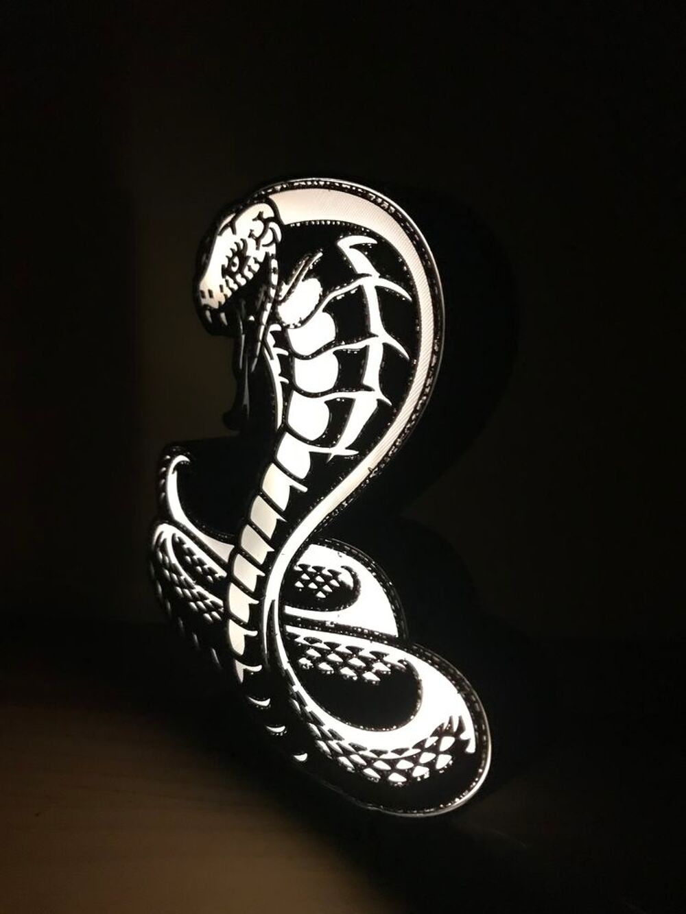 Lampe COBRA SERPENT &eacute;clairage leds &agrave; piles Décoration