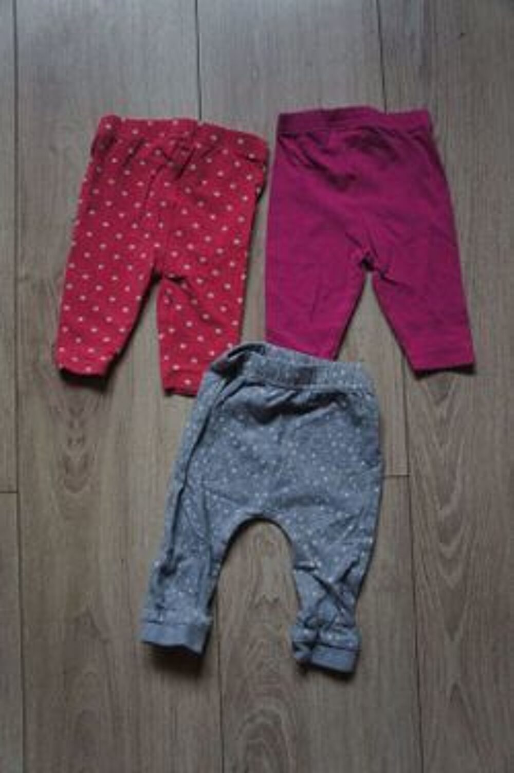 3 LEGGINGS FILLE TAILLE 3 MOIS Puériculture
