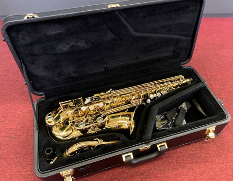 Saxophone alto 1750 Poey-de-Lescar (64)