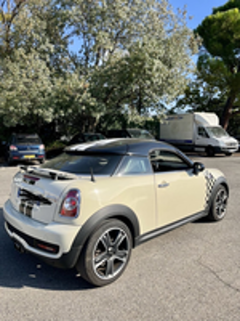 MINI COUPE Coupe 184 ch Cooper S Pack Red Hot Chili A 2011 occasion 13400 Aubagne