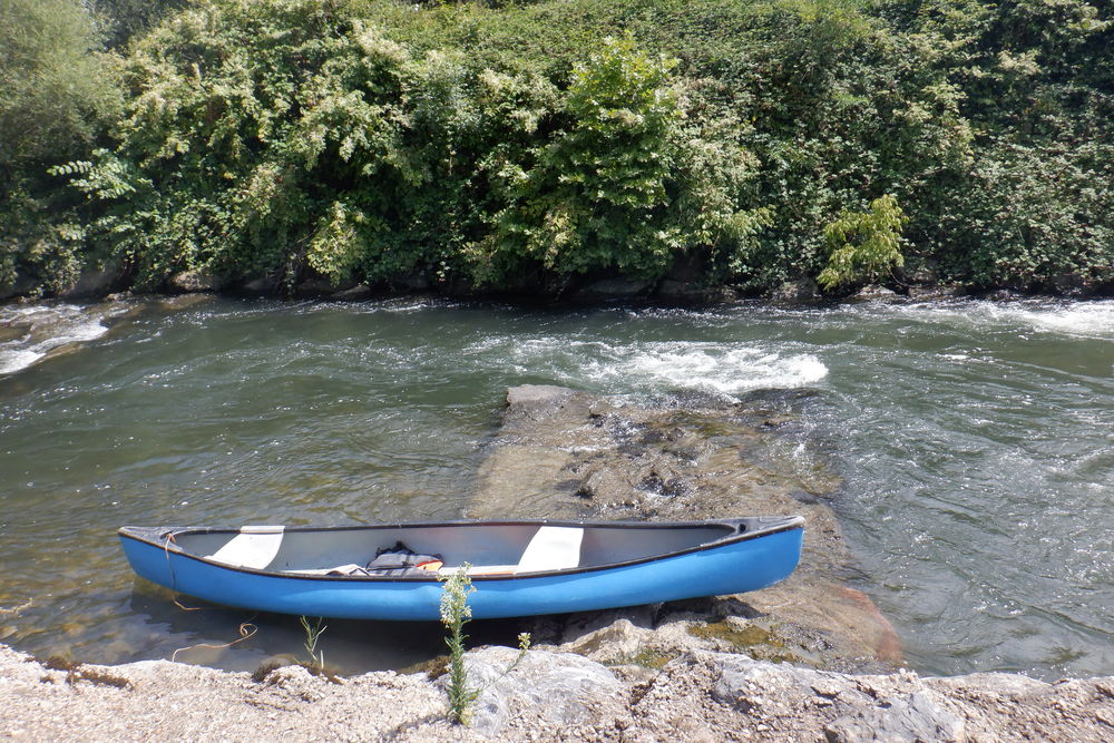 Cano&euml; type canadien Discovery Old Town bleu Sports
