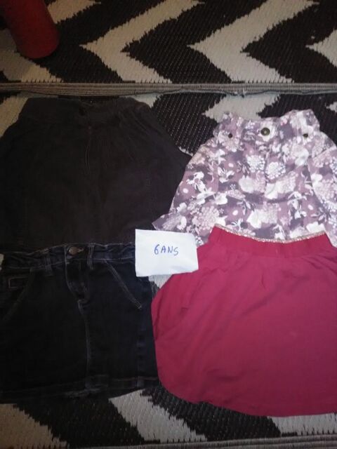 Vtements enfants fille de 1  6 ans. 0 Crcy-la-Chapelle (77)